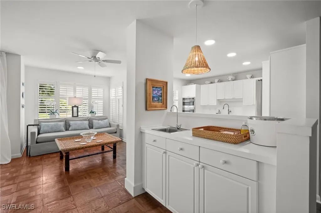 100 Tall Pine Lane Naples FL 34105