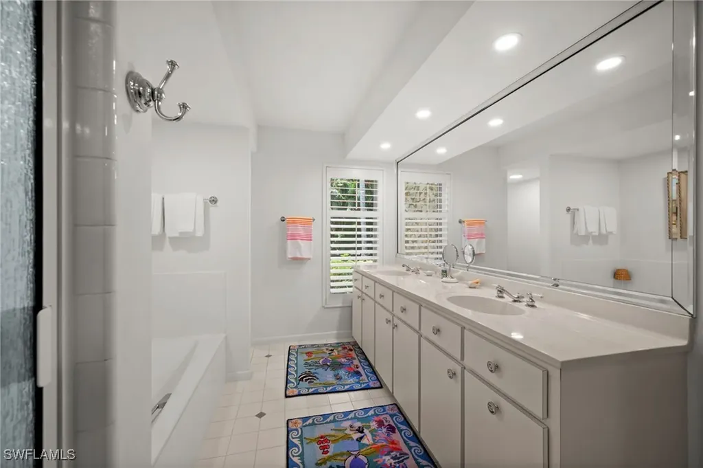 100 Tall Pine Lane Naples FL 34105