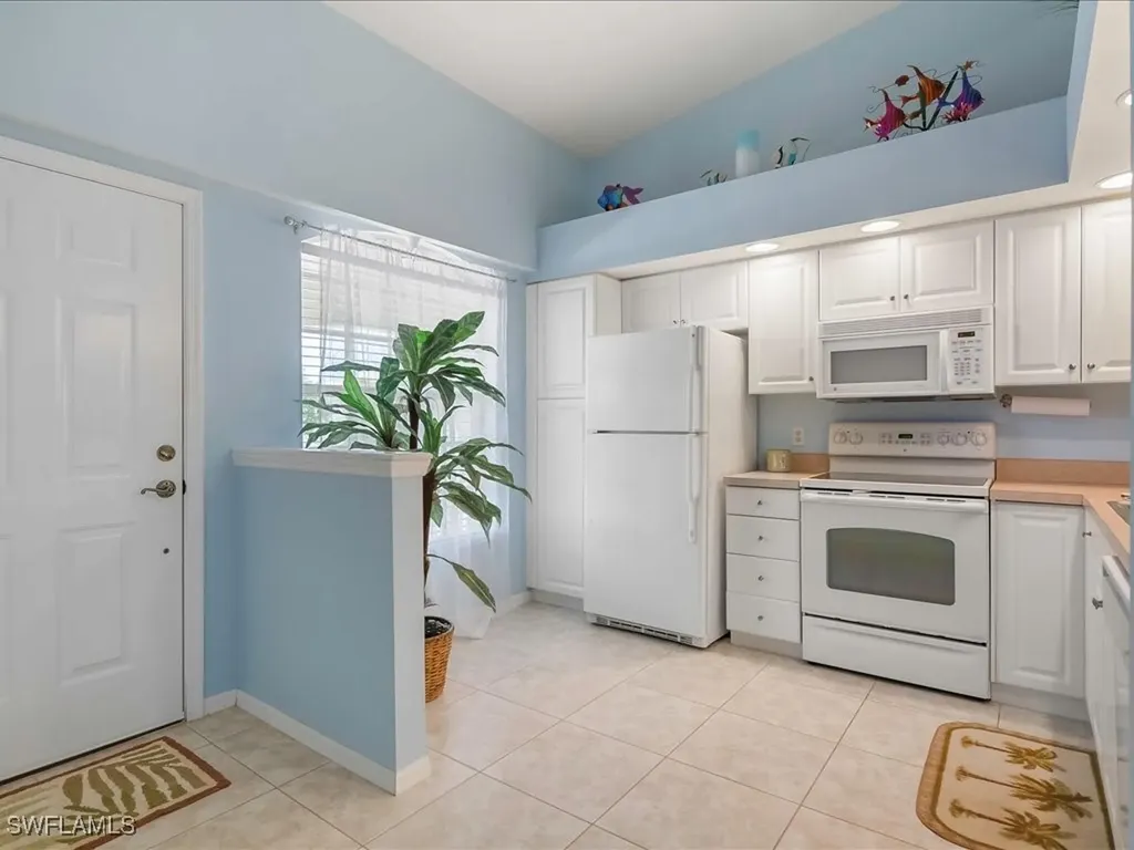 375 Stella Maris Drive N Naples FL 34114