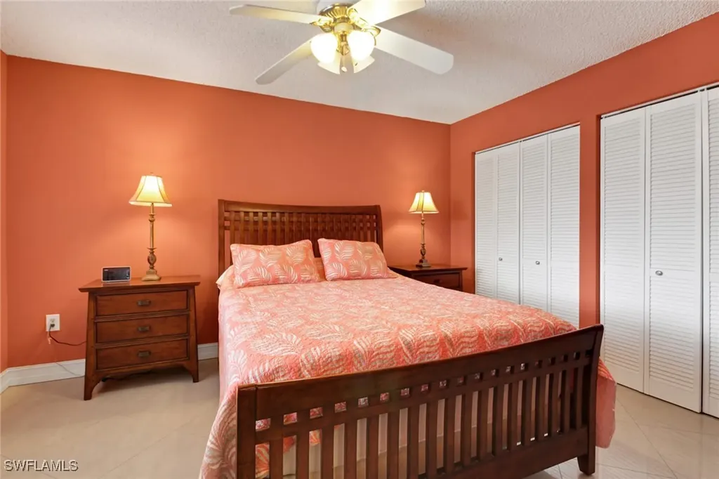 1195 Wildwood Lakes Boulevard Naples FL 34104
