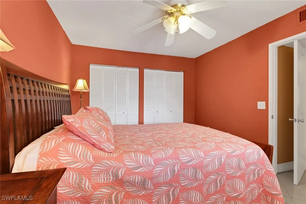 1195 Wildwood Lakes Boulevard Naples FL 34104