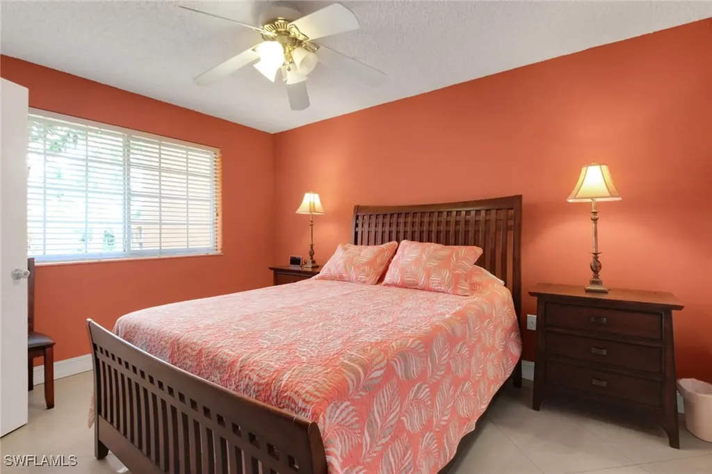 1195 Wildwood Lakes Boulevard Naples FL 34104