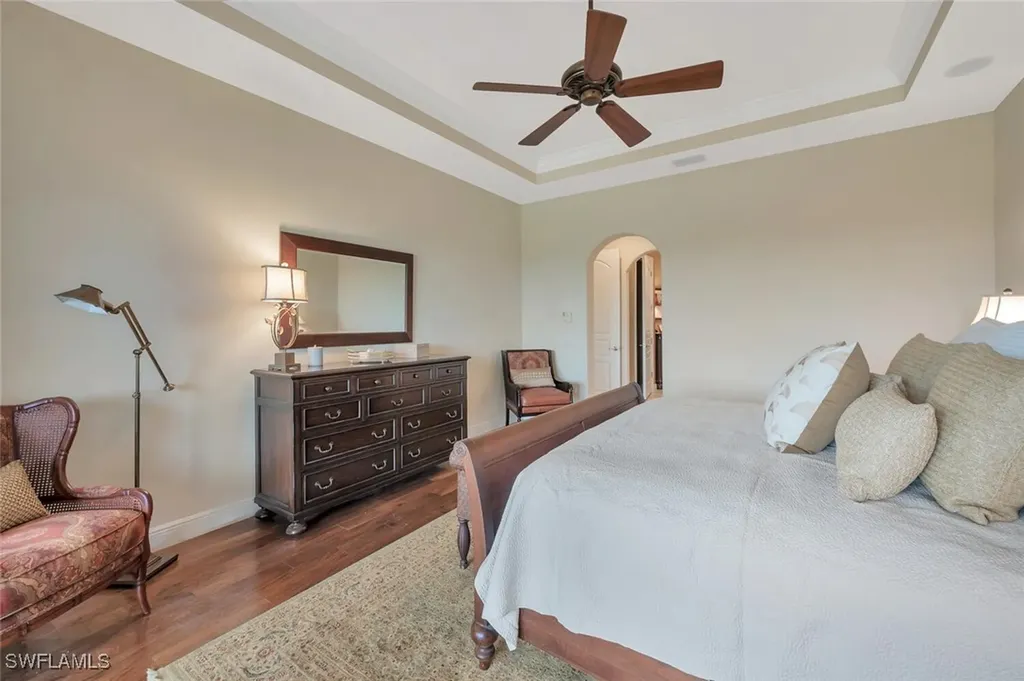 2543 Marquesa Royale Lane Naples FL 34109