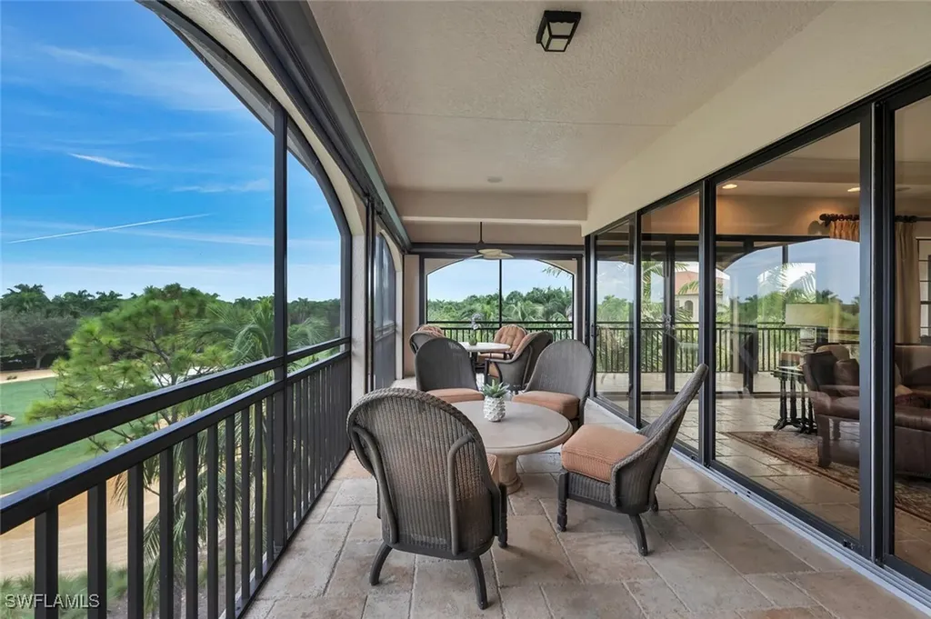 2543 Marquesa Royale Lane Naples FL 34109