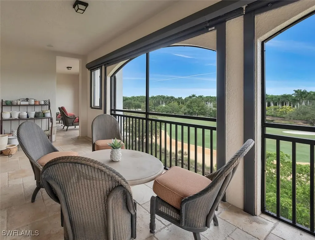 2543 Marquesa Royale Lane Naples FL 34109