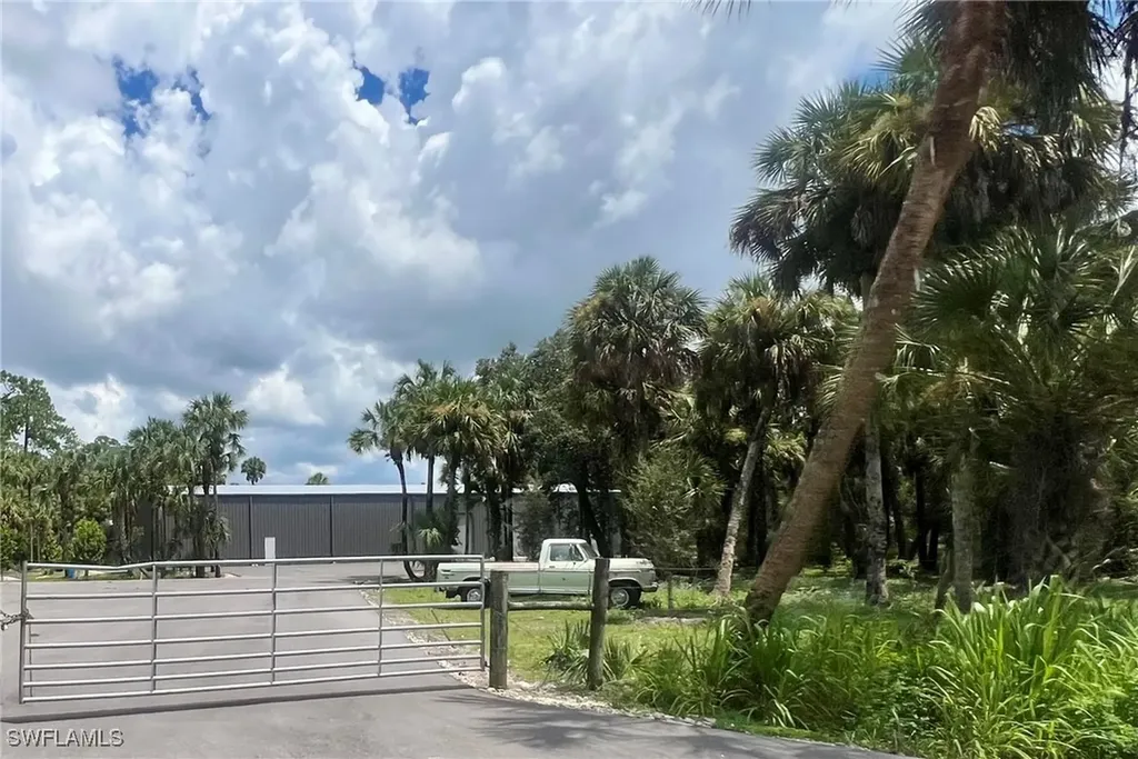 1493 Rock Road Naples FL 34120