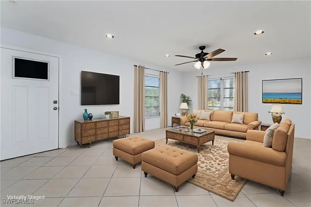 180 Cypress Way E Naples FL 34110