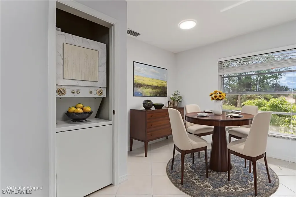 180 Cypress Way E Naples FL 34110