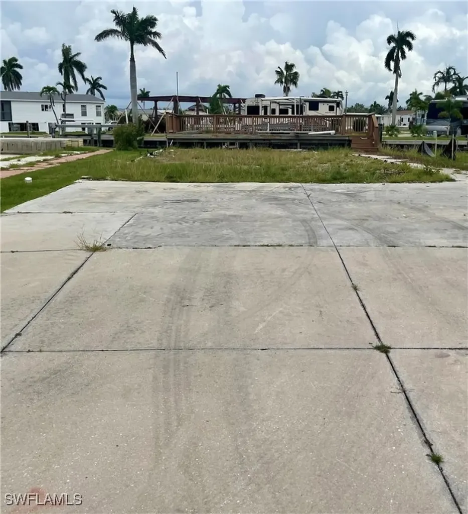 15 Galleon Way Fort Myers Beach FL 33931