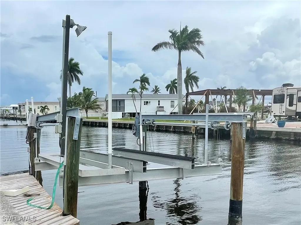 15 Galleon Way Fort Myers Beach FL 33931