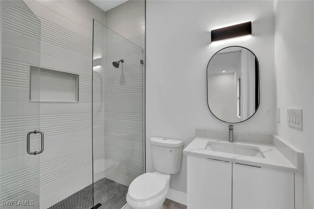 169 18th Avenue NW Naples FL 34120