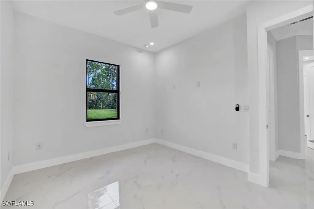 169 18th Avenue NW Naples FL 34120