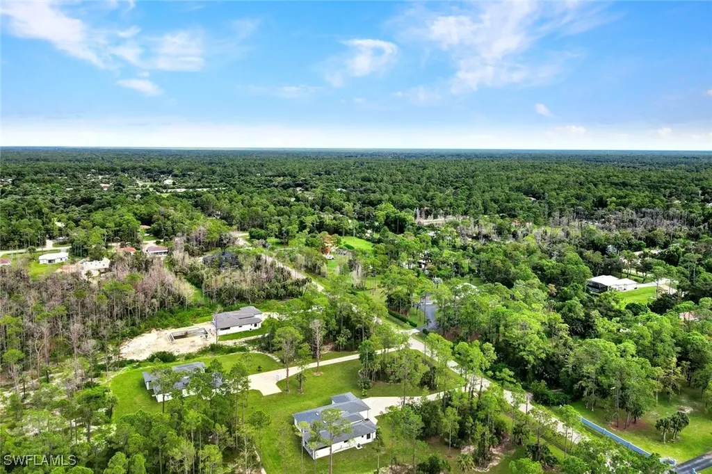169 18th Avenue NW Naples FL 34120