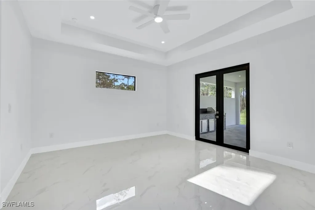 169 18th Avenue NW Naples FL 34120