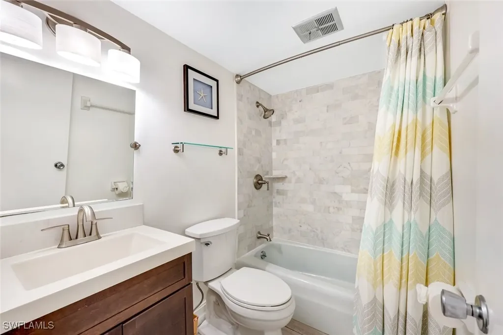 766 Central Avenue Naples FL 34102