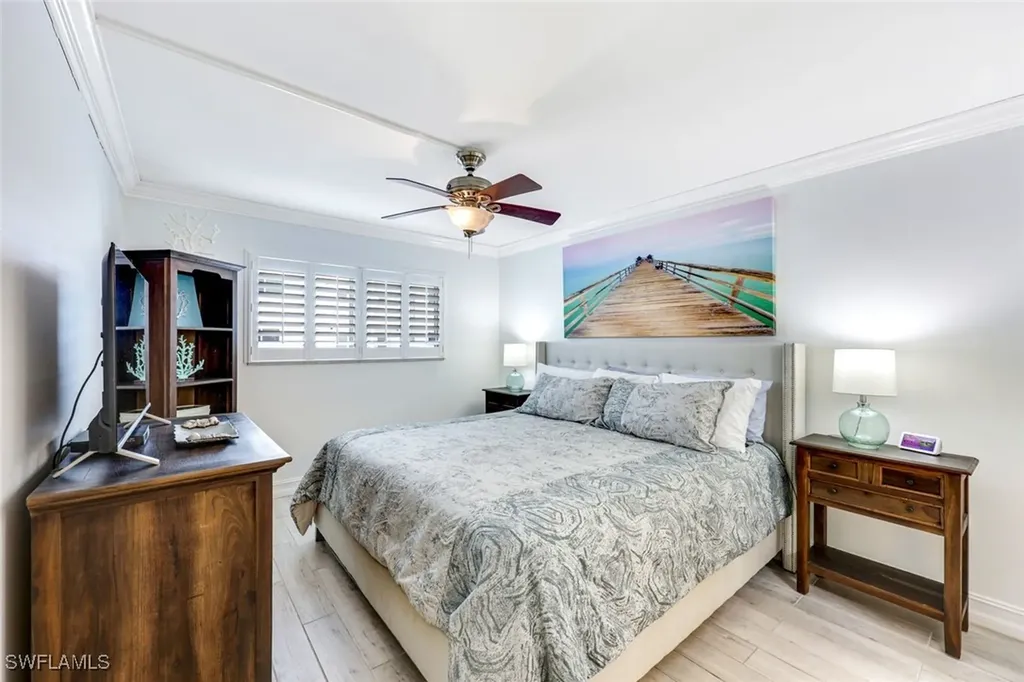 766 Central Avenue Naples FL 34102