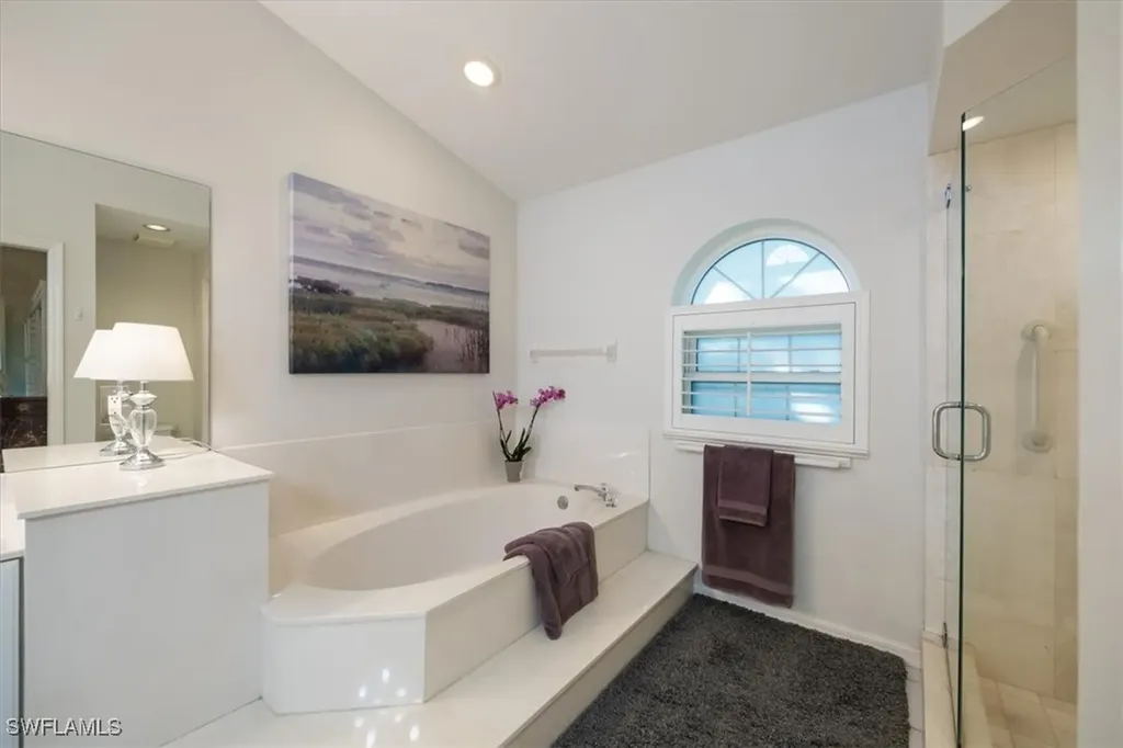 203 Via Perignon Naples FL 34119