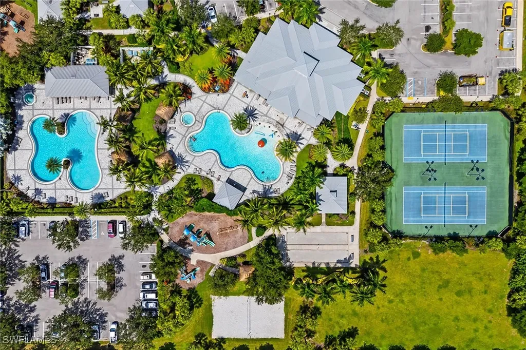 2667 Blossom Way Naples FL 34120