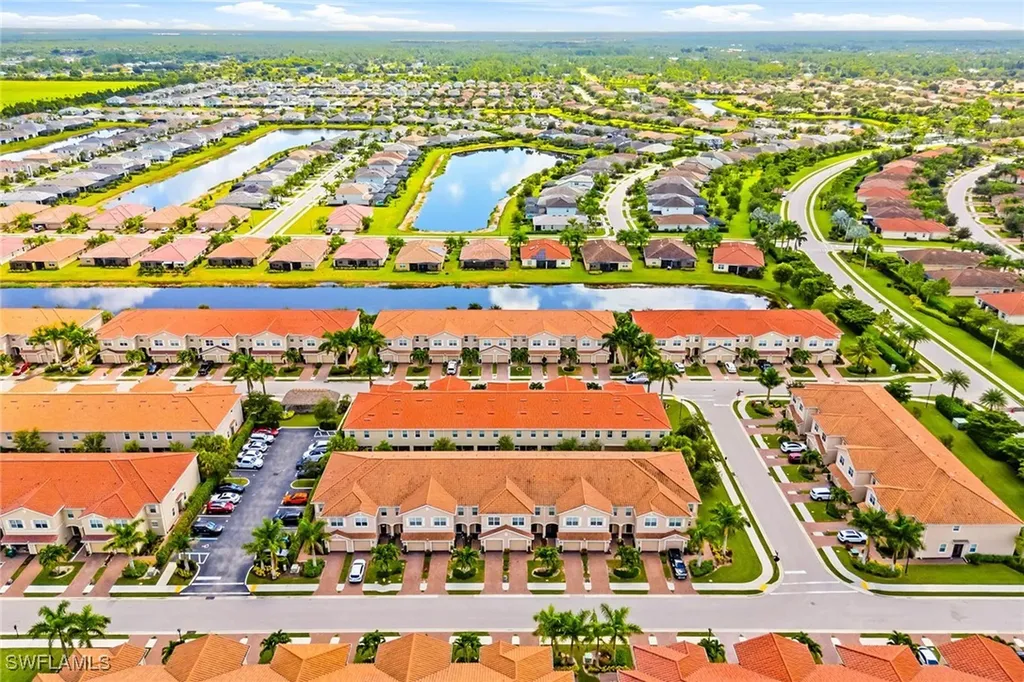 2667 Blossom Way Naples FL 34120