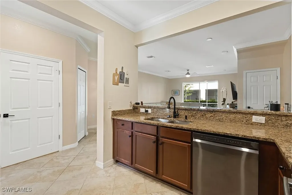 2667 Blossom Way Naples FL 34120