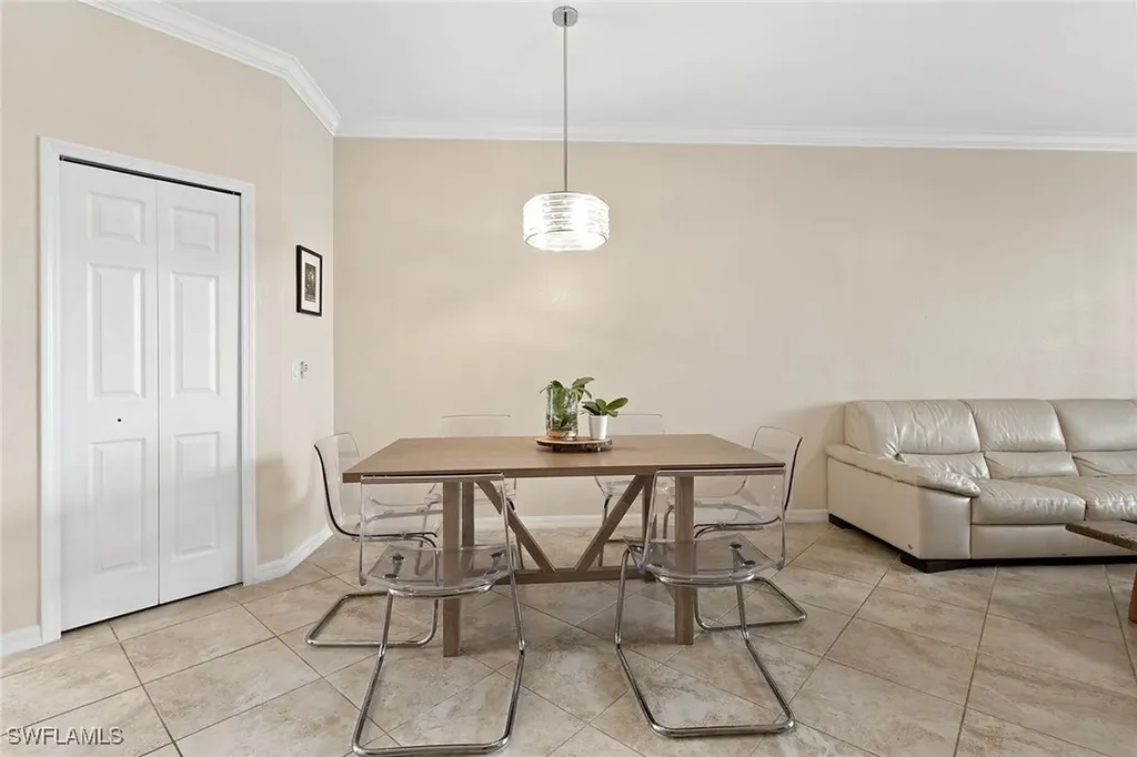 2667 Blossom Way Naples FL 34120