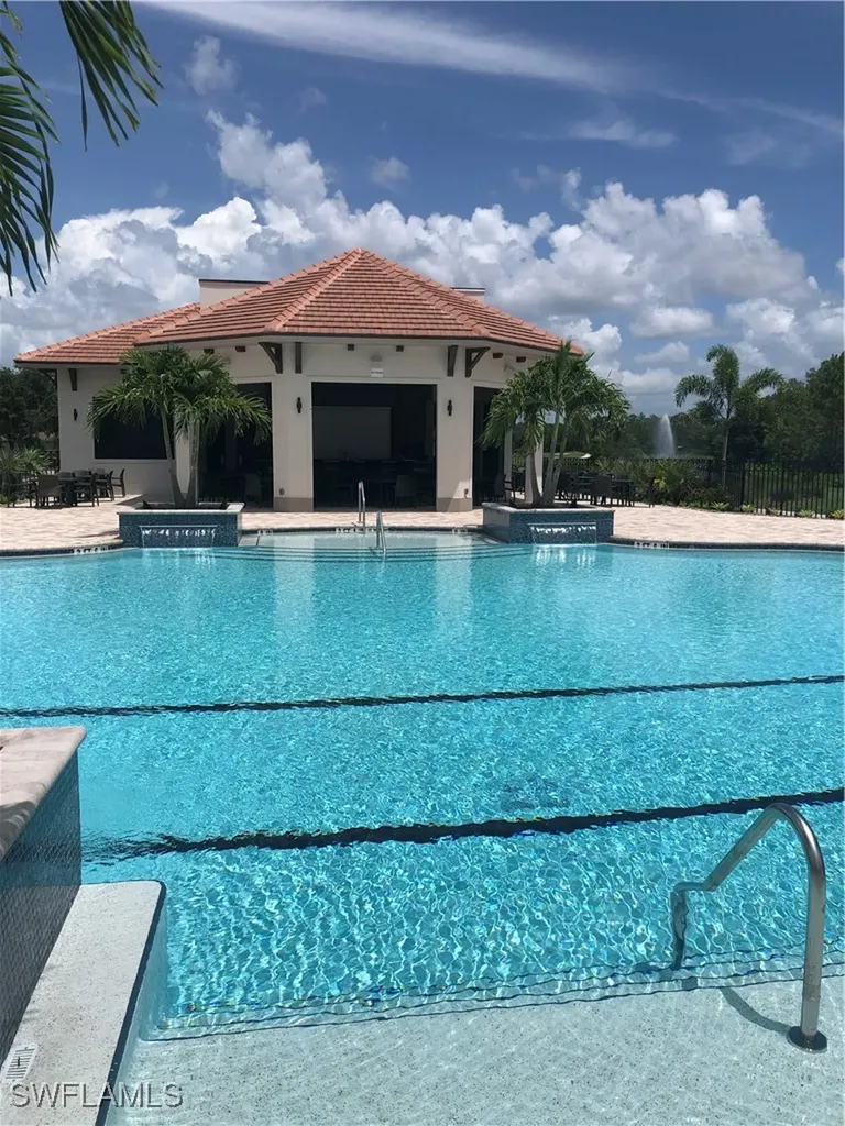 8555 Naples Heritage Drive Naples FL 34112