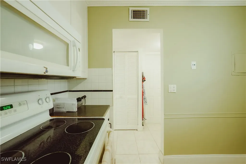 3110 Holiday Springs Boulevard Margate FL 33063