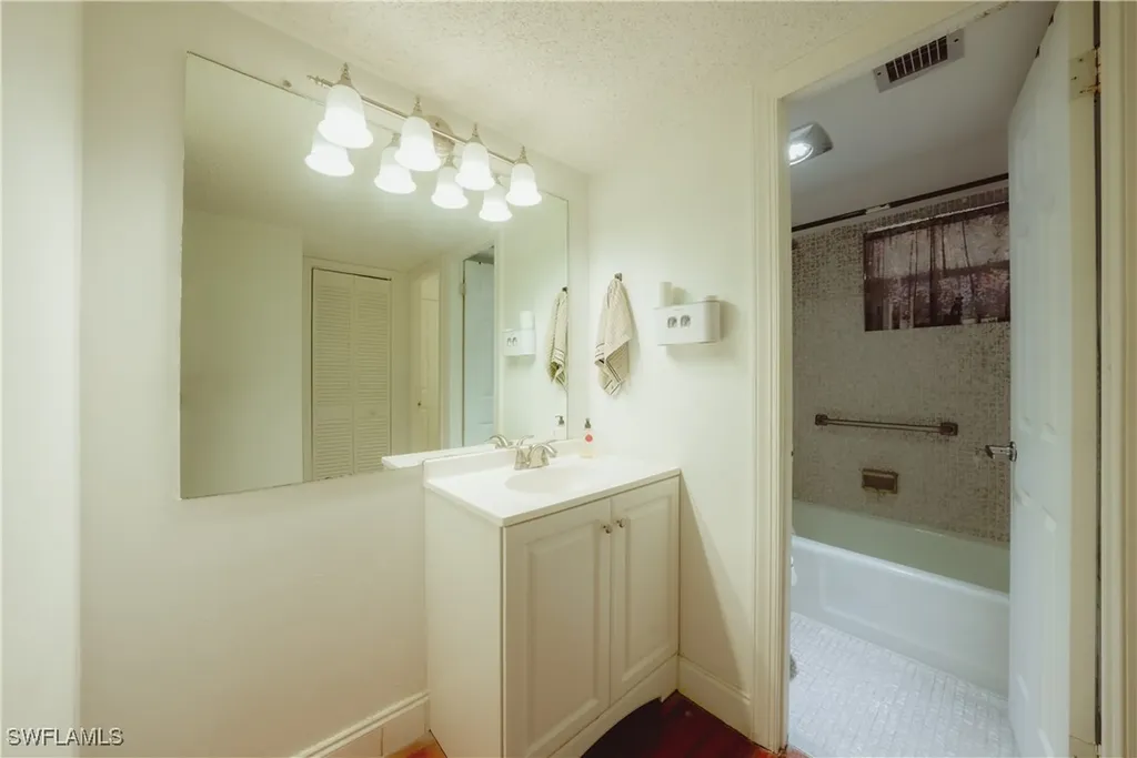3110 Holiday Springs Boulevard Margate FL 33063
