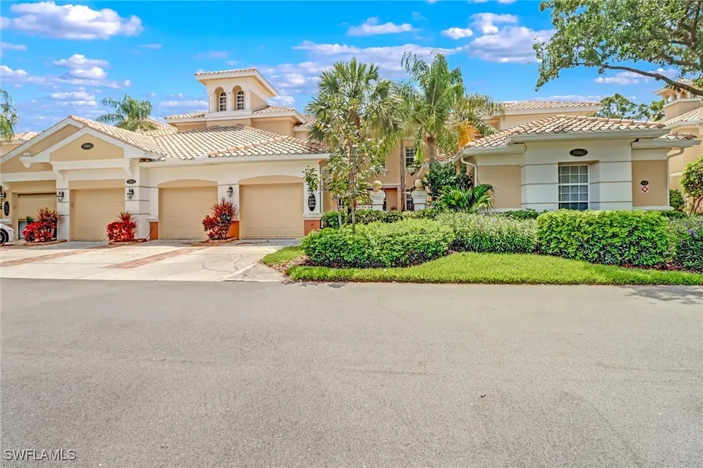 3960 Deer Crossing Court Naples FL 34114