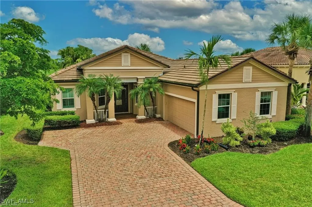 3131 Orangetree Bend Fort Myers FL 33905