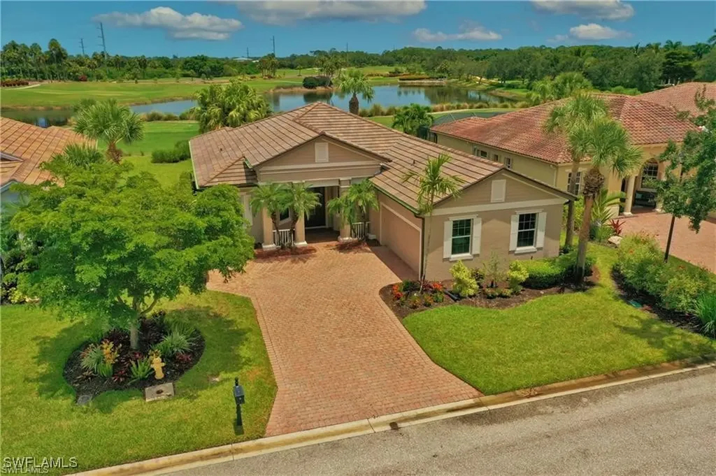 3131 Orangetree Bend Fort Myers FL 33905
