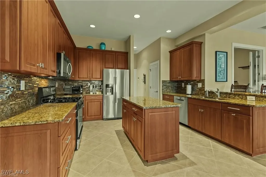3131 Orangetree Bend Fort Myers FL 33905