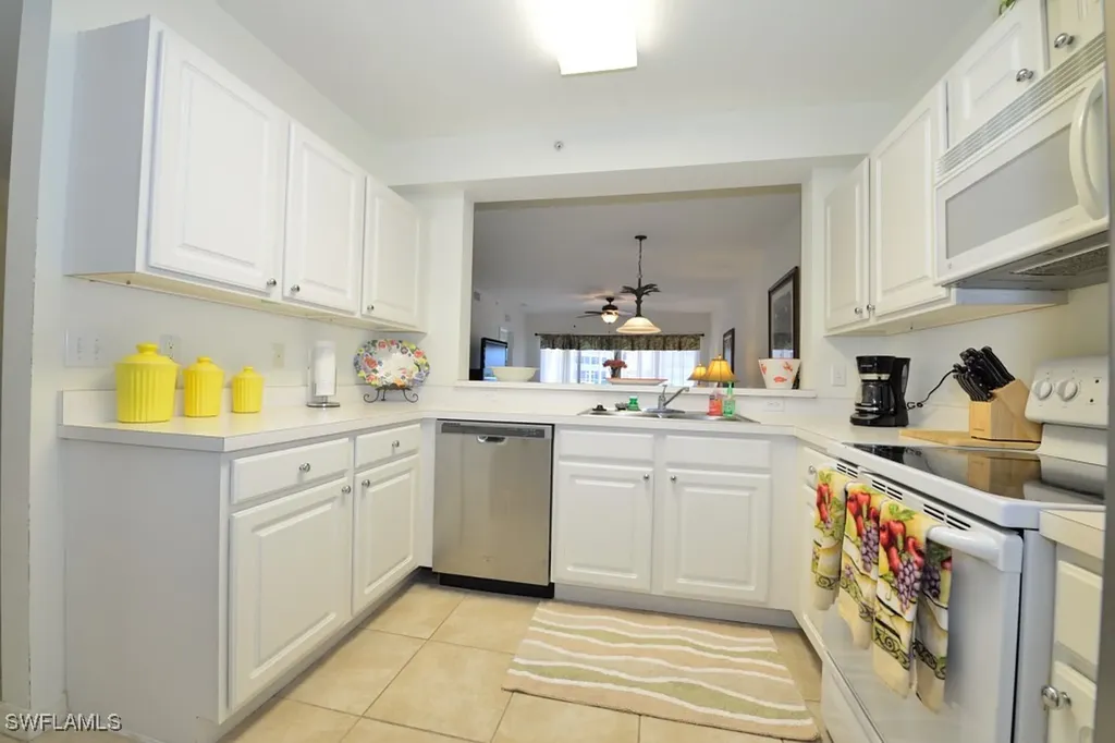 10000 Maddox Lane Bonita Springs FL 34135