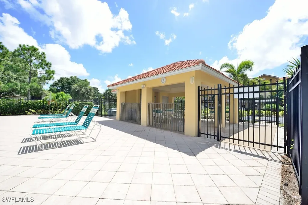 10000 Maddox Lane Bonita Springs FL 34135
