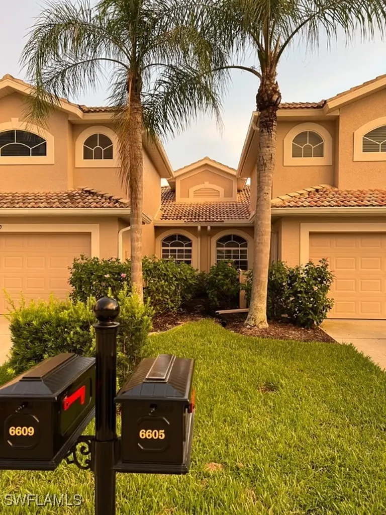 6605 Castlelawn Place Naples FL 34113