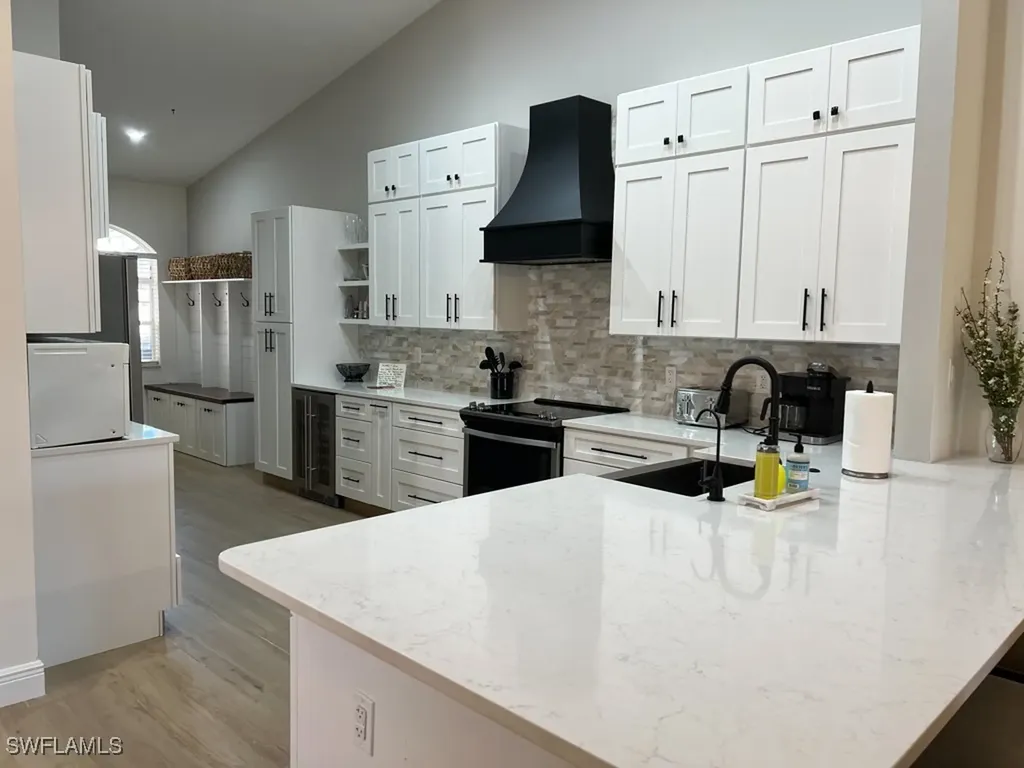 6605 Castlelawn Place Naples FL 34113