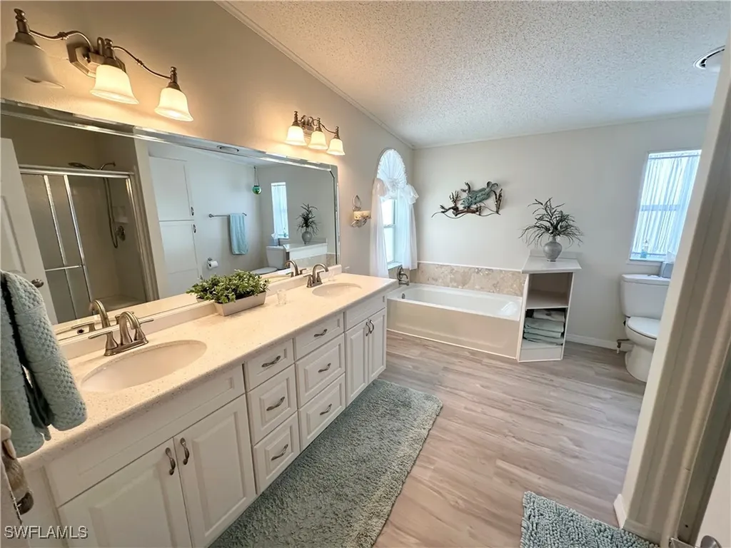 17741 Canal Cove Court Fort Myers Beach FL 33931