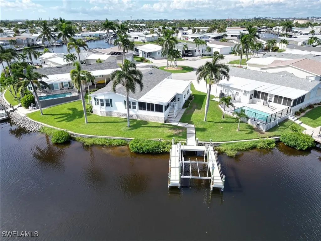 17741 Canal Cove Court Fort Myers Beach FL 33931