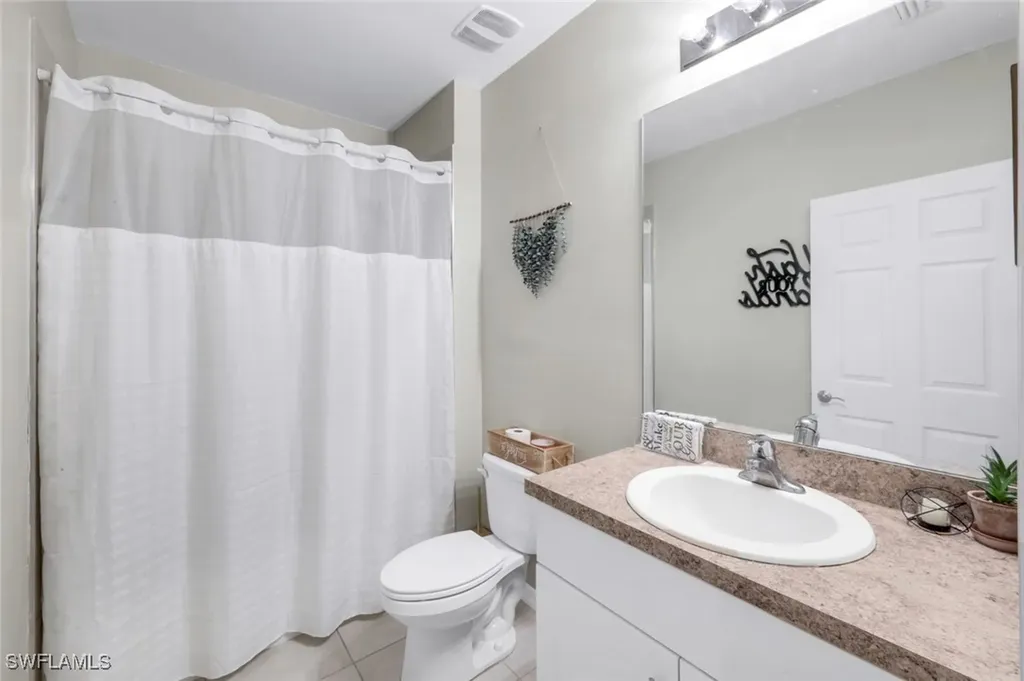 4180 68th Avenue NE Naples FL 34120
