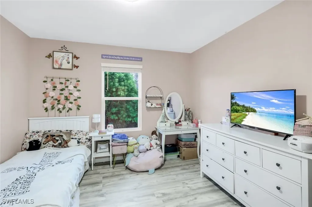 4180 68th Avenue NE Naples FL 34120