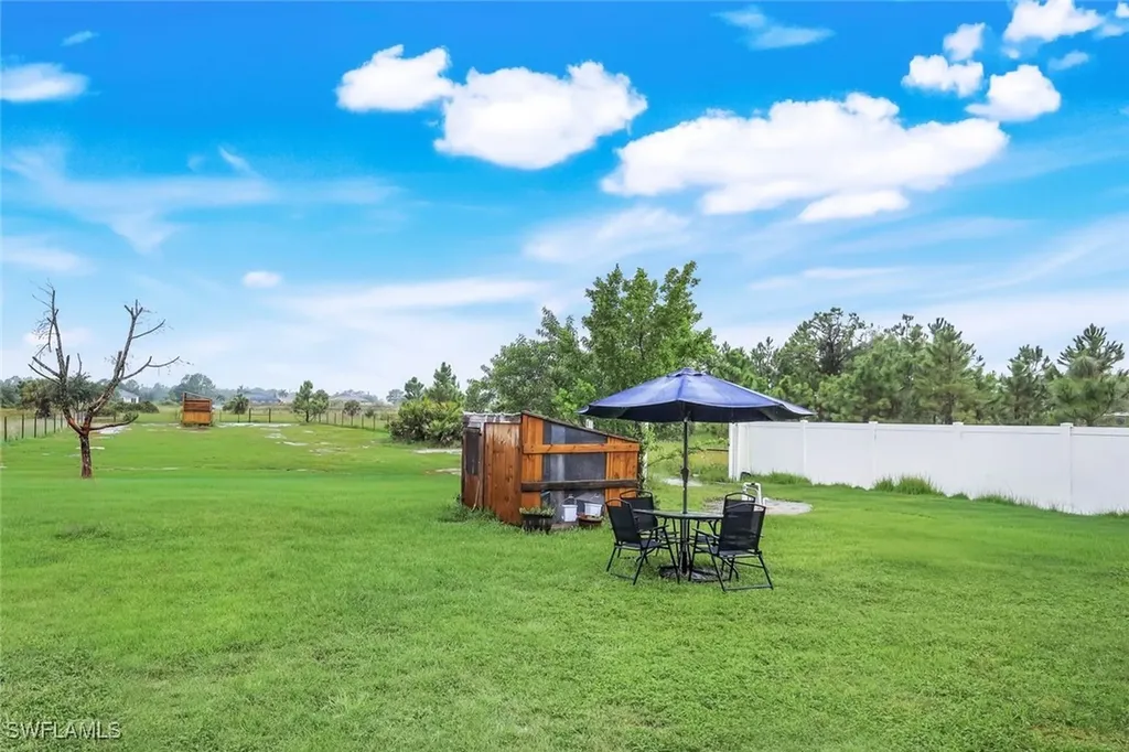 4180 68th Avenue NE Naples FL 34120