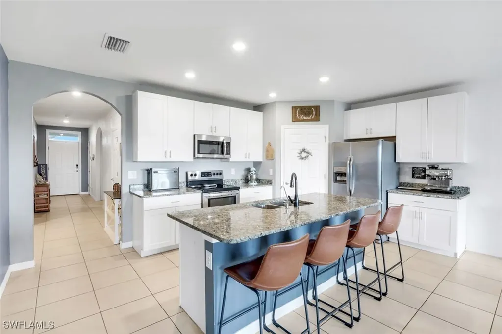 4180 68th Avenue NE Naples FL 34120