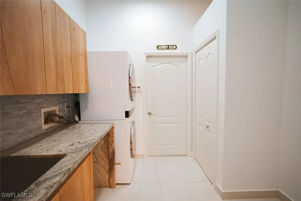 2019 SW 29th Terrace Cape Coral FL 33914