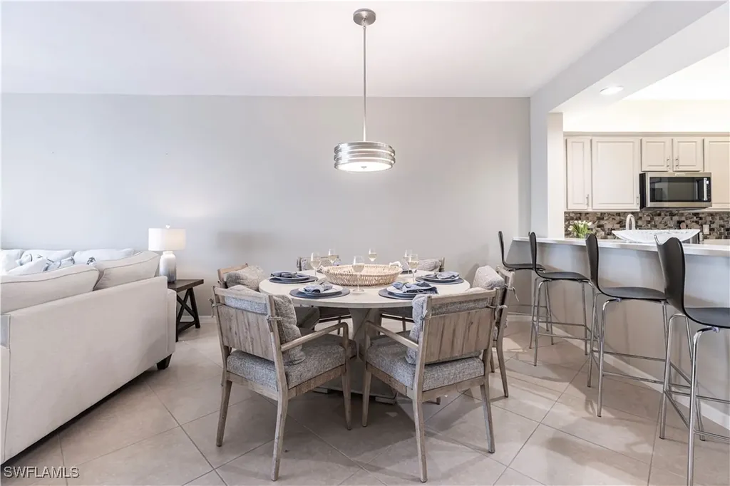410 Flagship Drive Naples FL 34108