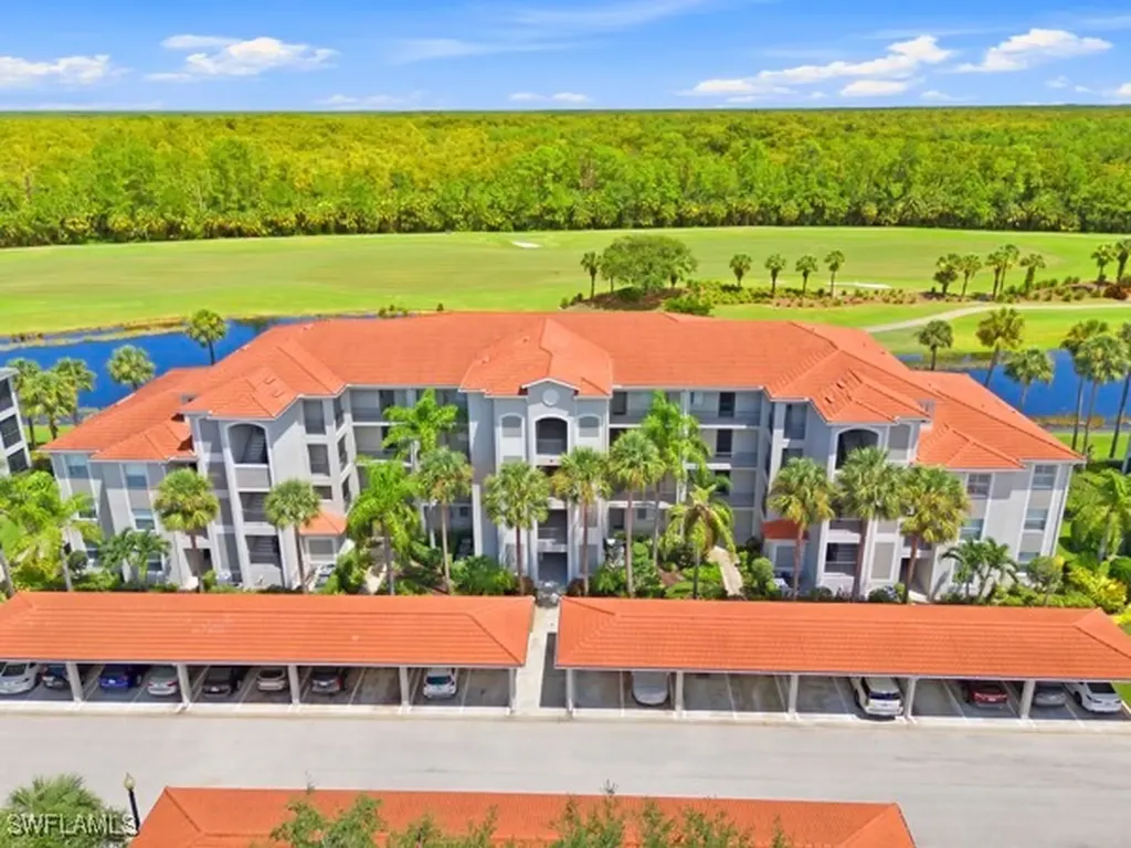 10337 Heritage Bay Boulevard Naples FL 34120