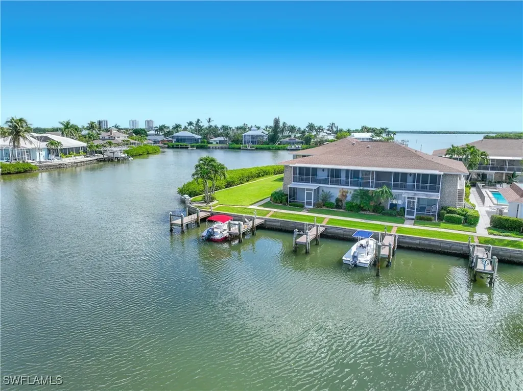 330 Kon Tiki Drive Naples FL 34113