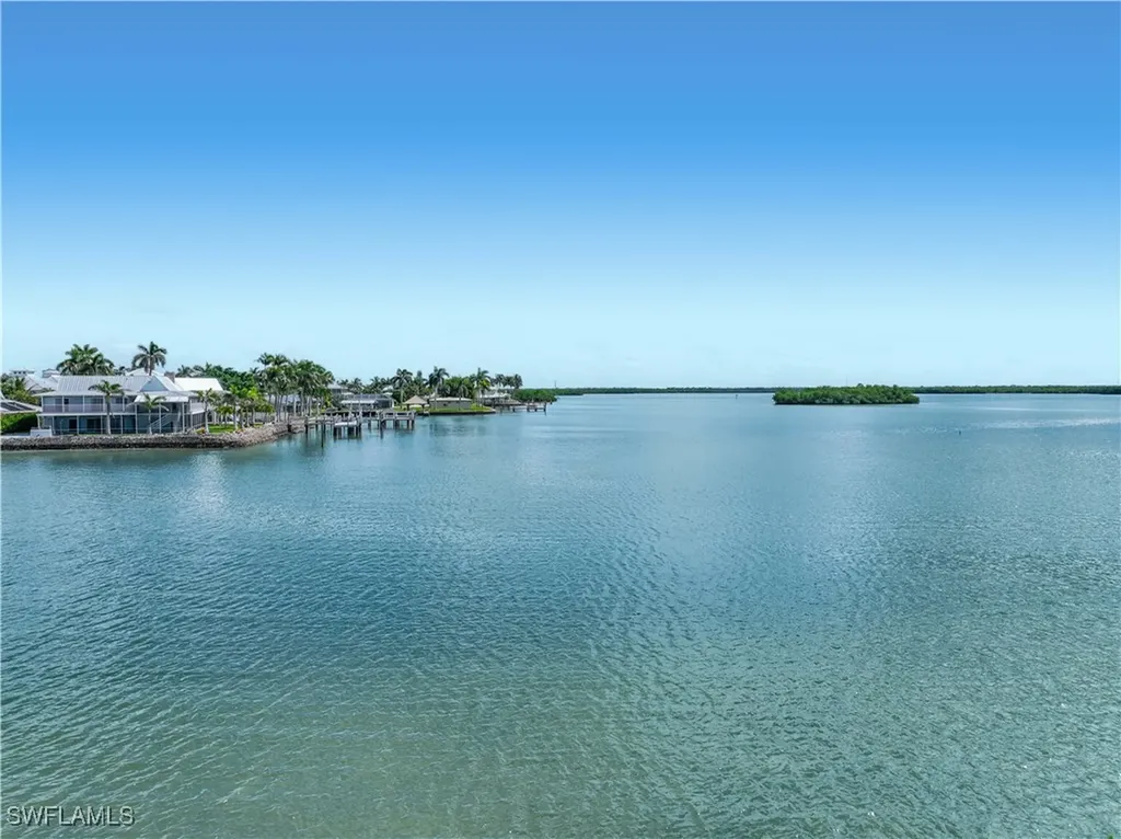 330 Kon Tiki Drive Naples FL 34113