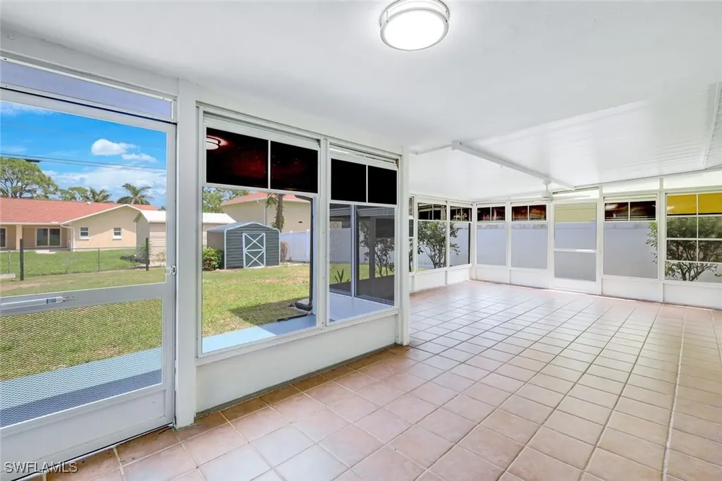 81 9th Street Bonita Springs FL 34134