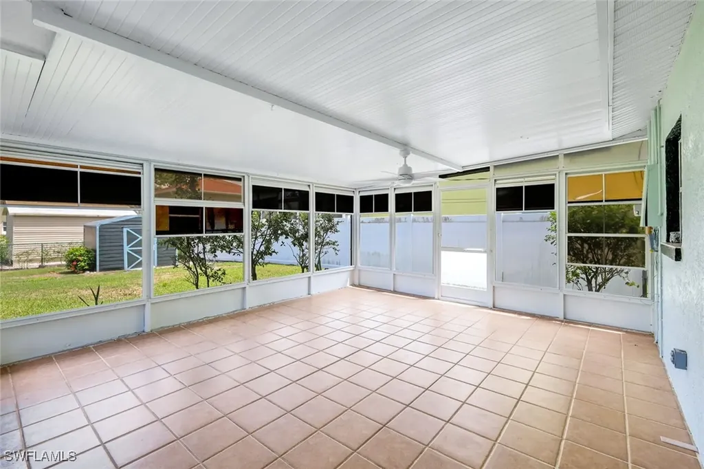 81 9th Street Bonita Springs FL 34134