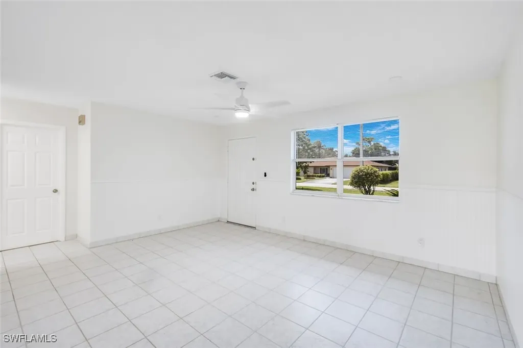 81 9th Street Bonita Springs FL 34134